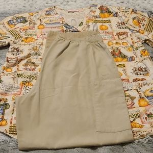 Women's Scrubs Size L-M